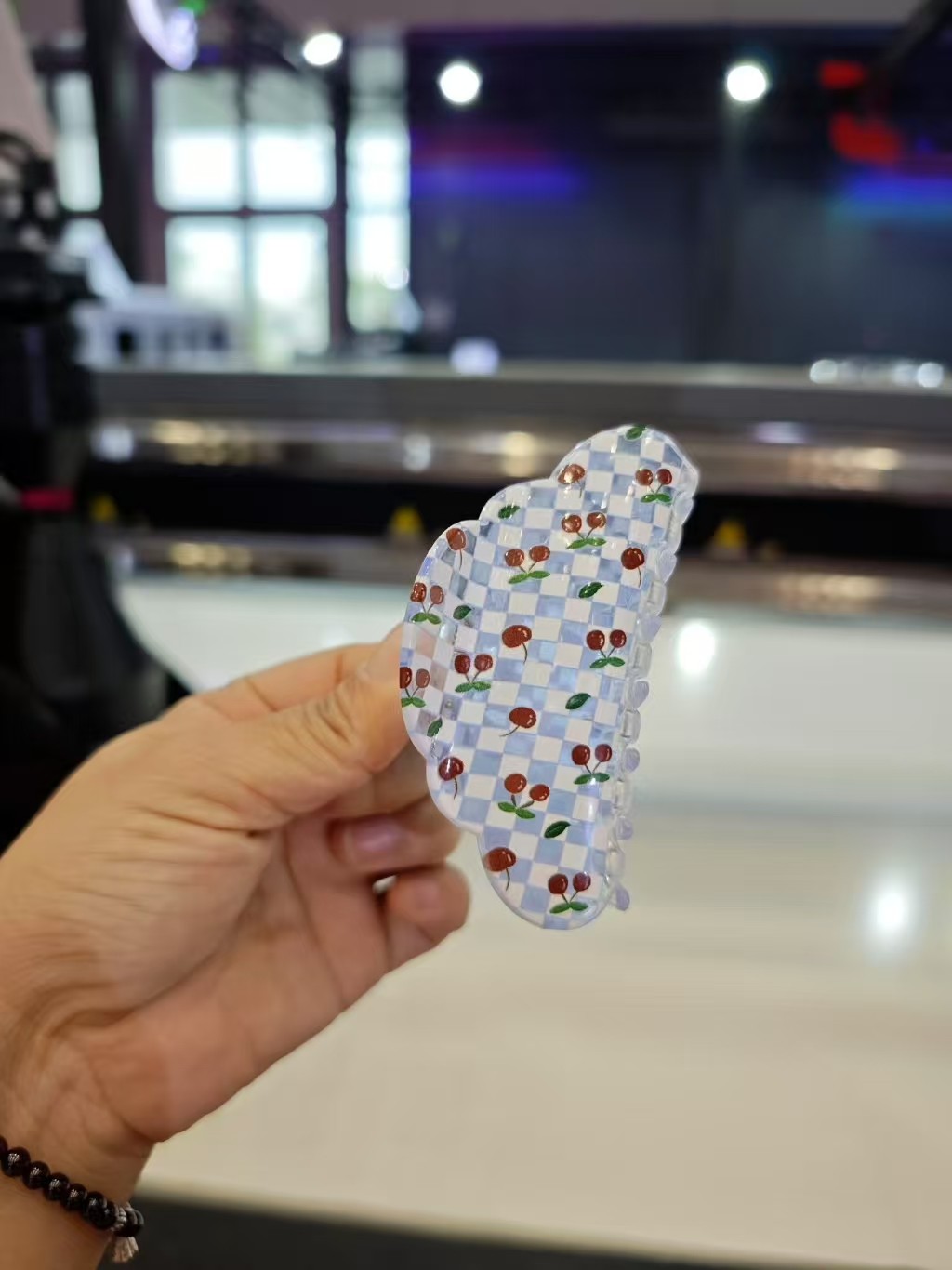 UV打印的風，還是吹進了（le）飾品業（yè）！看個性化發夾如何席卷飾品界（jiè）市場